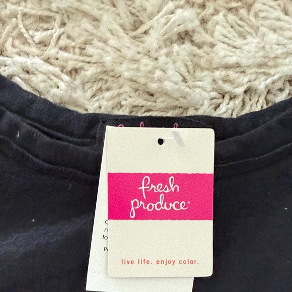 NWT Fresh Produce Ana Black Split Back Sweatshirt Size M - Picture 2 of 4